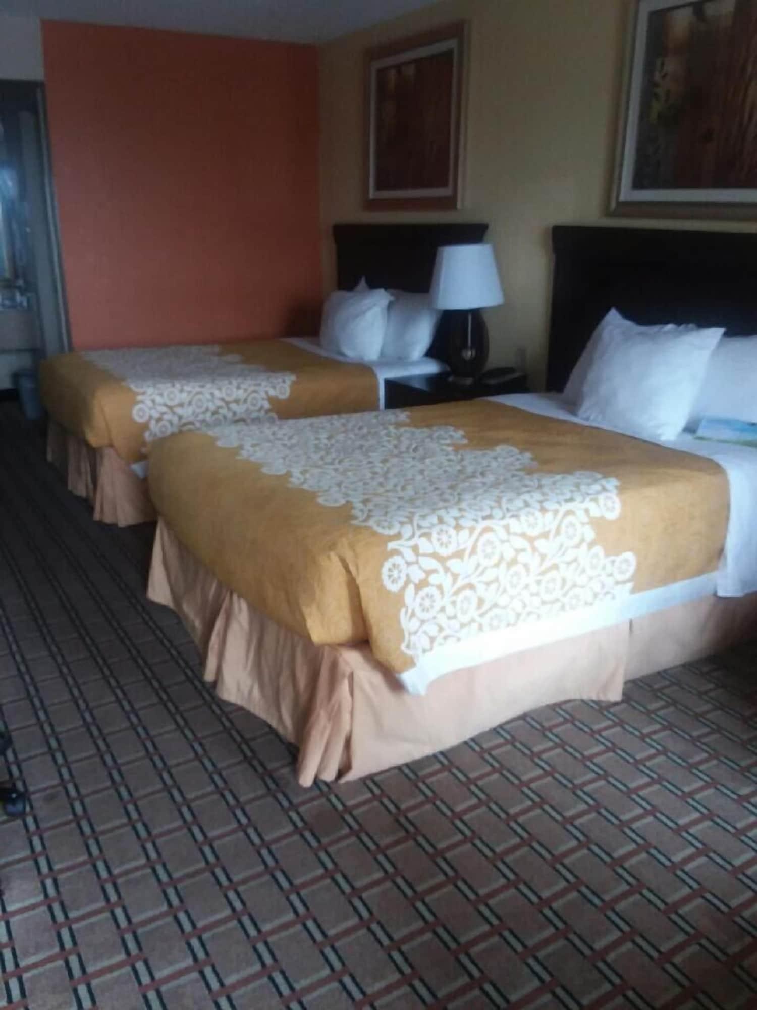 Days Inn By Wyndham בליית'וויל מראה חיצוני תמונה