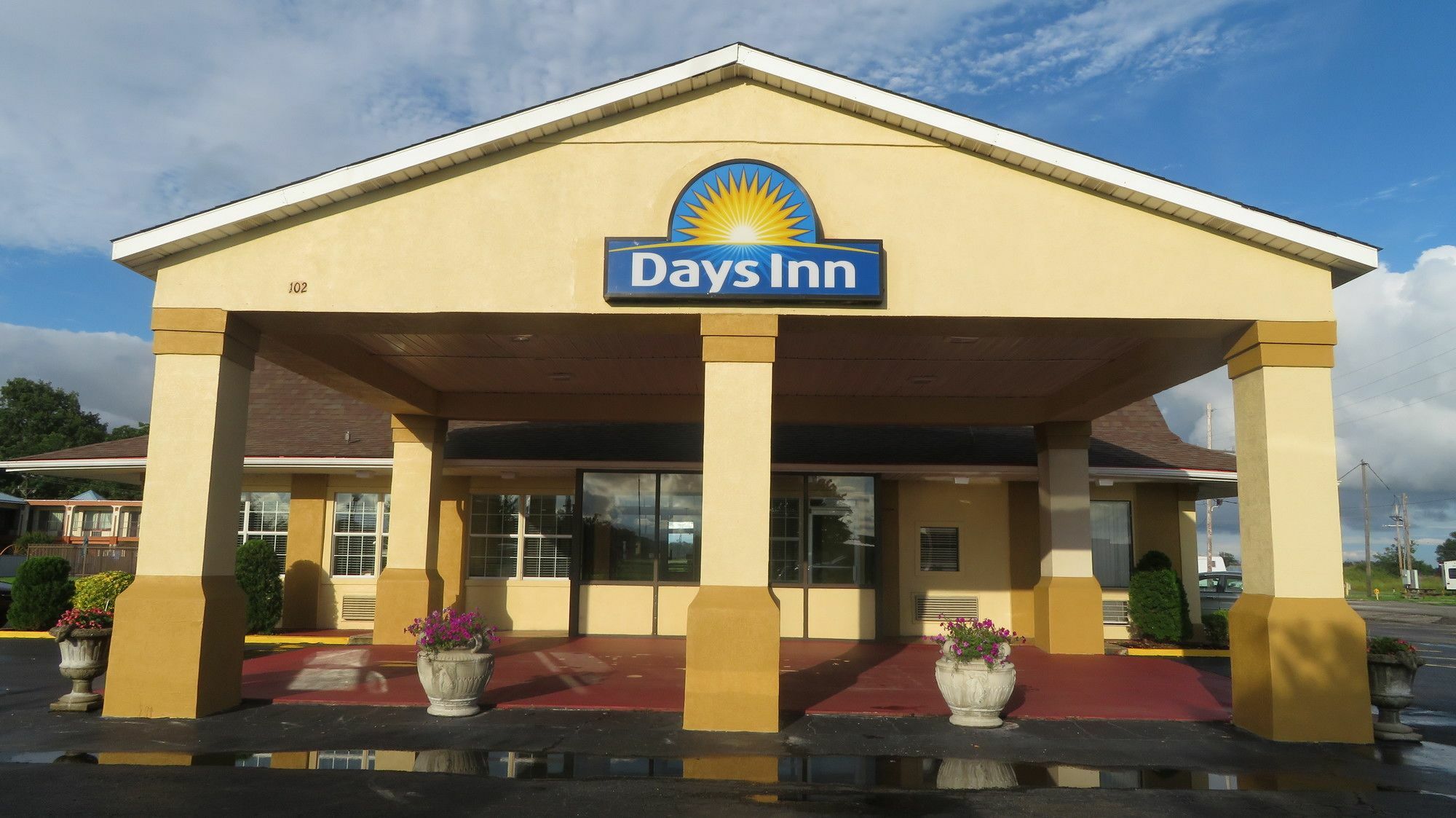 Days Inn By Wyndham בליית'וויל מראה חיצוני תמונה